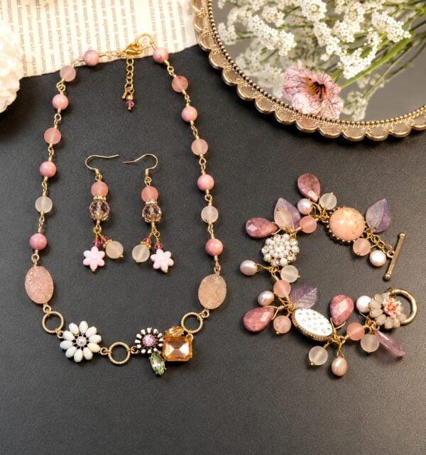 Old English Flower Garden — handmade one-of-a-kind jewelry by The Kingwood Collection
