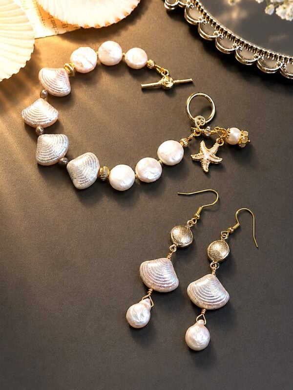 Shells on the Beach — handmade one-of-a-kind jewelry by The Kingwood Collection