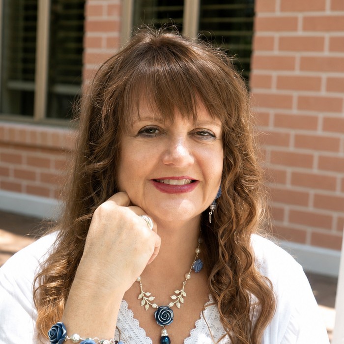 Cindy, founder of The Kingwood Collection